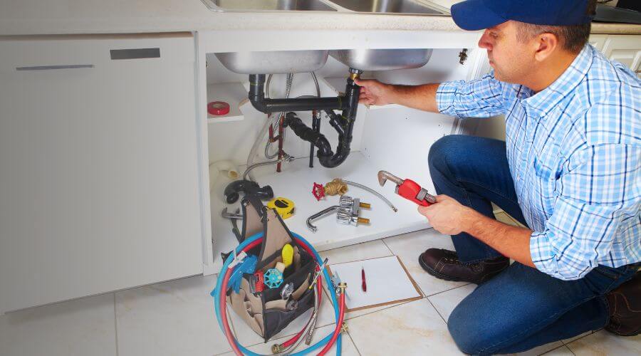 Professional sink repair in Mason City, IA